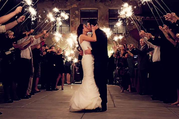 Фото бенгальские огни на свадьбе — Удомля | udomlya.salutsklad.ru